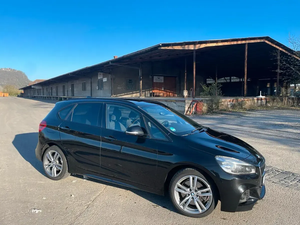Gebraucht BMW 225 230 PS (169 kW) 2014 Schwarz Kombi