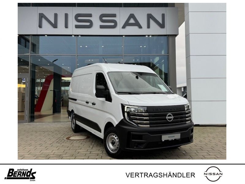 Mineral white Gebraucht 2025 Nissan Interstar Acenta Van | 30.875 € - Bild 1/4