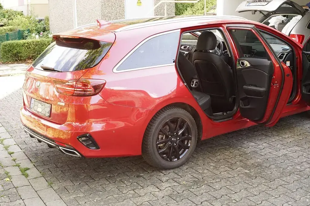 Gebraucht Kia Ceed 141 PS (103 kW) 2021 Rot Kleinwagen