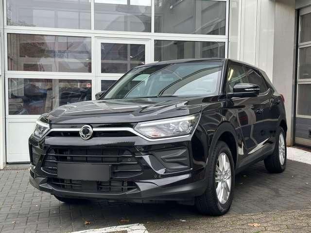 Schwarz metallic Gebraucht 2023 Ssangyong Korando | 25.850 € (Fairer Preis) - Bild 1/4