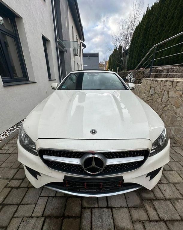 Weiß Gebraucht 2019 Mercedes E400 Cabrio | 35.000 € (Superpreis) - Bild 1/4