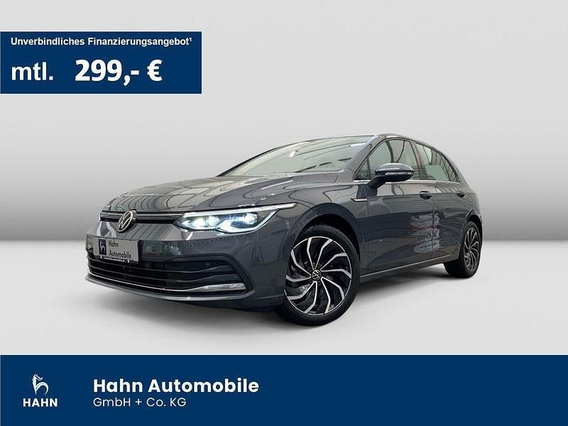 Delfingrau metallic Gebraucht 2021 VW Golf VIII Style Limousine | 23.430 € (Fairer Preis) - Bild 1/2