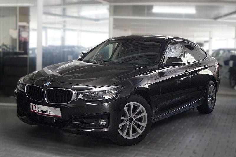 Braun Gebraucht 2018 BMW 320 Gran Turismo Sport Line Limousine | 19.990 € (Fairer Preis) - Bild 1/4
