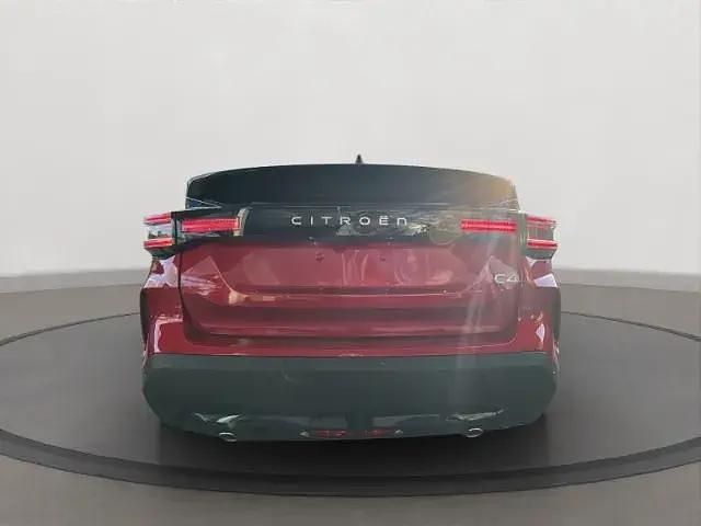 Neu Citroën C4 96 PS (70 kW) 2025 Rot Limousine