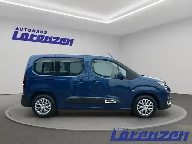 Gebraucht Citroën Berlingo Live 102 PS (75 kW) 2019 Blau Van / Kleinbus