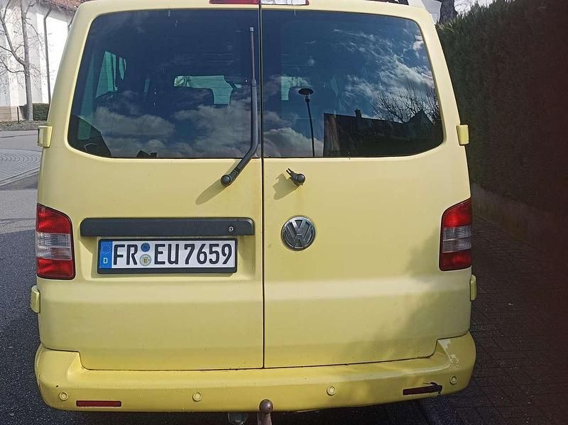 Gebraucht VW Transporter 131 PS (96 kW) 2006 Gelb Van