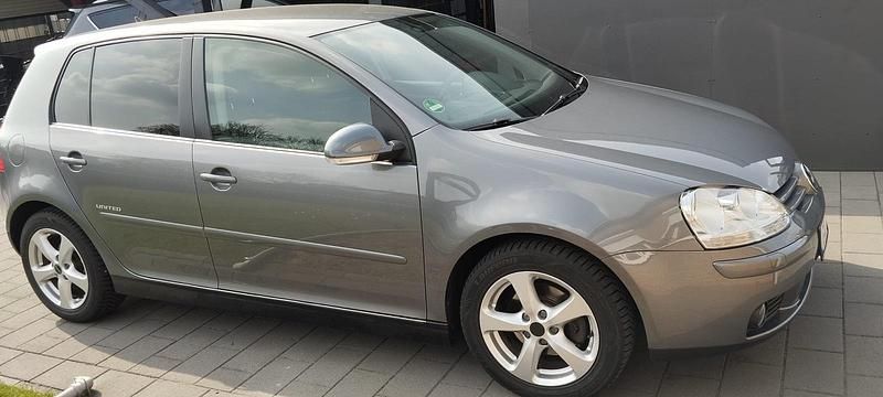 Gebraucht VW Golf V 80 PS (58 kW) 2008 Grau Kleinwagen