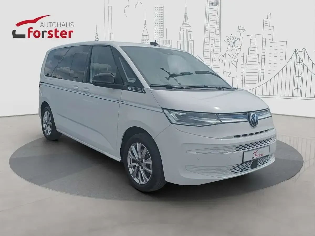 Używany VW T7 Style 150 KM (110 kW) 2025 Biały Van