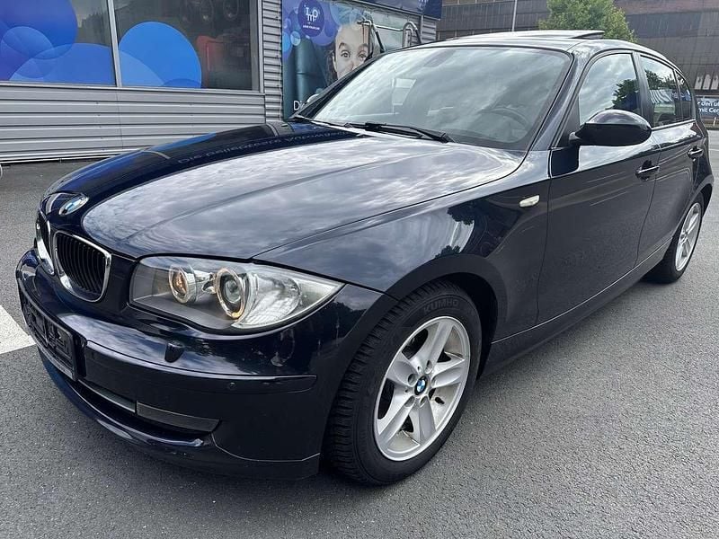 Blau Gebraucht 2007 BMW 120 Kleinwagen | 5.890 € (Fairer Preis) - Bild 1/4