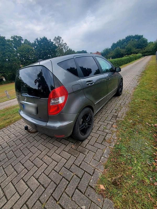 Gebraucht Mercedes A140 140 PS (102 kW) 2008 Braun Kleinwagen