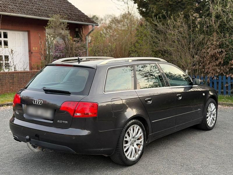 Gebraucht Audi A4 140 PS (102 kW) 2007 Schwarz Kombi
