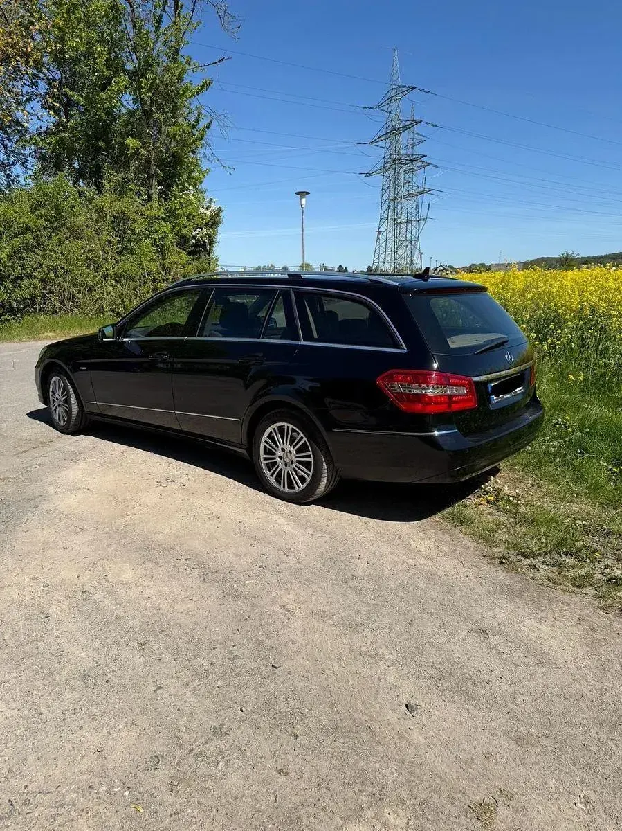 Brugt Mercedes E250 Elegance 204 HK (150 kW) 2011 Beige Stationcar