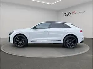 Neu Audi Q8 S-Line 286 PS (210 kW) 2025 Weiß (gletscherweiß metallic) SUV