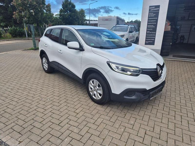 Gebraucht Renault Kadjar Life 131 PS (96 kW) 2018 Weiß SUV