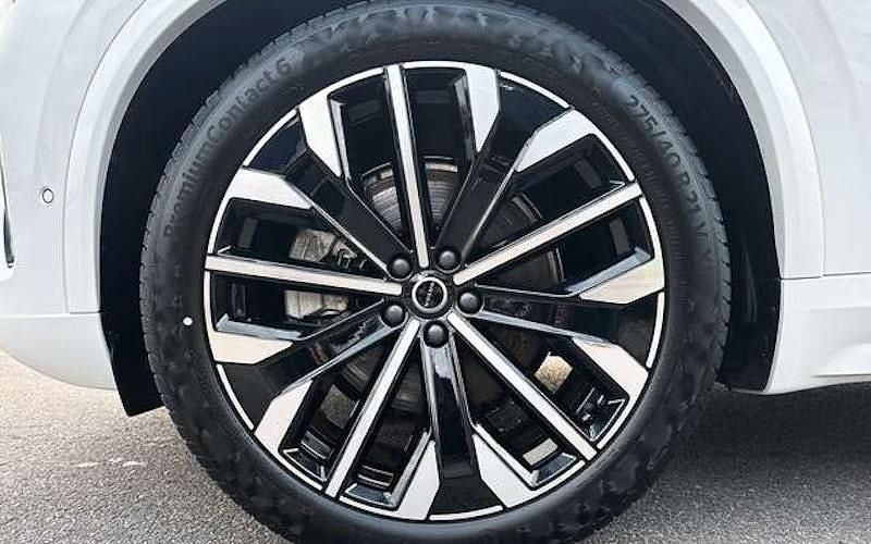 Gebraucht Volvo XC90 Plus 250 PS (183 kW) 2025 Weiß SUV