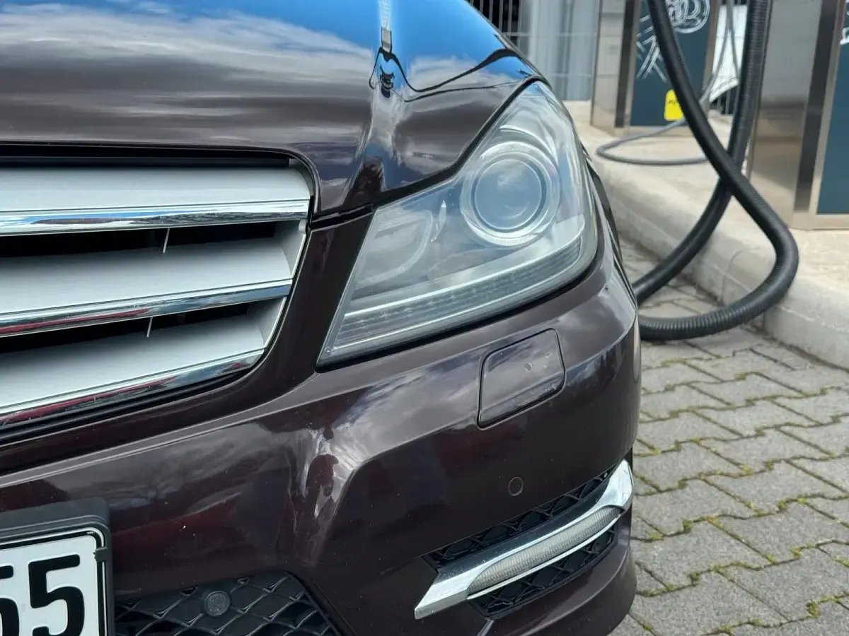 Gebraucht Mercedes C220 AMG 170 PS (125 kW) 2011 Braun Kombi