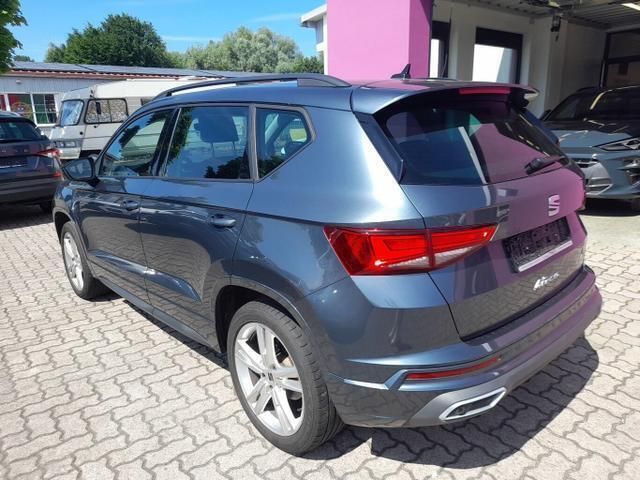 Mineral grau metallic mineral grau metallic Gebraucht 2021 Seat Ateca FR SUV | 25.365 € (Fairer Preis) - Bild 1/4