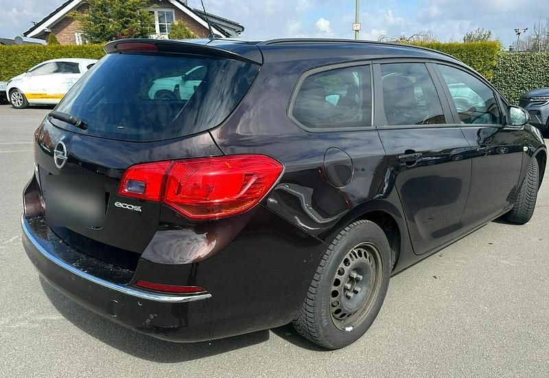 Gebraucht Opel Astra 120 PS (88 kW) 2015 Braun Kombi