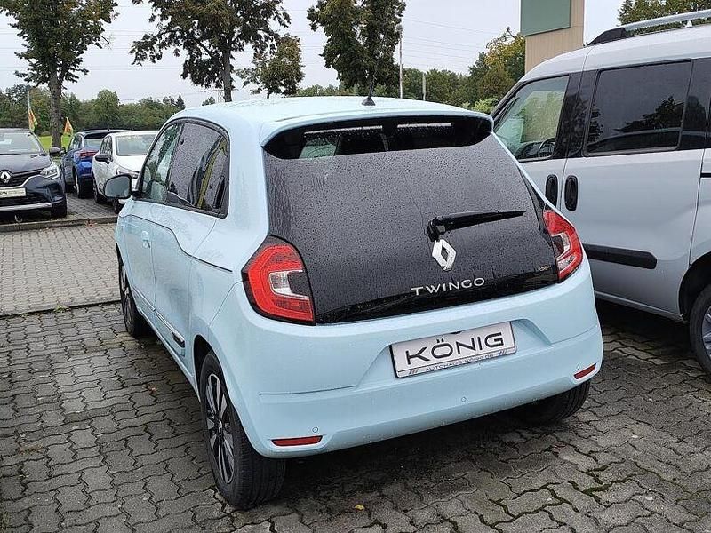 Gebraucht Renault Twingo 60 kW (82 PS) 2023 Pastellblau Kleinwagen