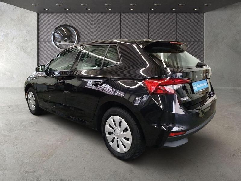 Gebraucht Skoda Fabia Selection 80 PS (58 kW) 2024 Schwarz Limousine