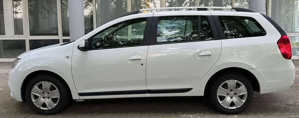 Gebraucht Dacia Logan 90 PS (66 kW) 2018 Gletscherweiss Limousine
