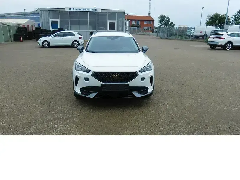 Gebraucht Cupra Formentor 150 PS (110 kW) 2023 Candyweiss b9aweiß SUV