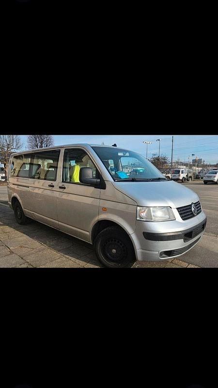 Gebraucht VW T5 131 PS (96 kW) 2005 Silber Van