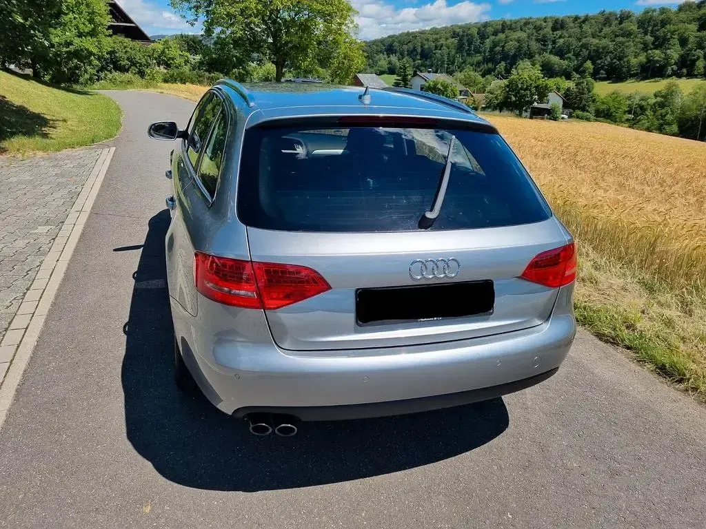Gebraucht Audi A4 Ambition 170 PS (125 kW) 2010 Silber Kombi