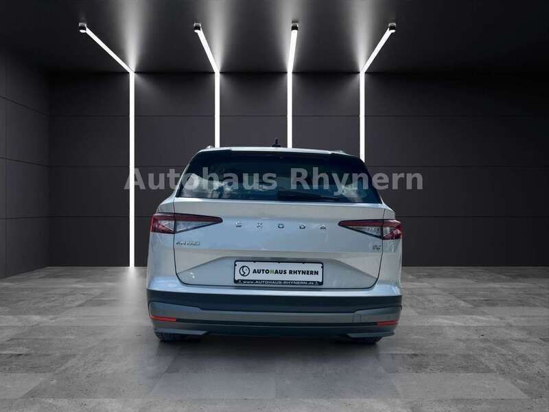 Gebraucht Skoda Enyaq iV Loft 108 kW (148 PS) 2023 Silber SUV