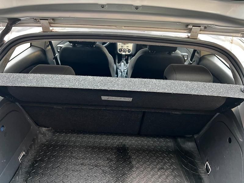 Gebraucht Opel Corsa 75 PS (55 kW) 2007 Grau Kleinwagen