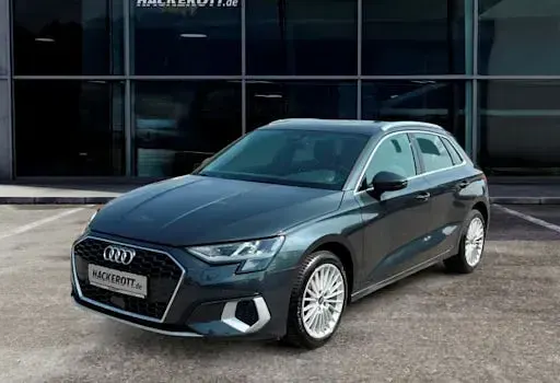 Gebraucht Audi A3 Advanced 116 PS (85 kW) 2022 Limousine