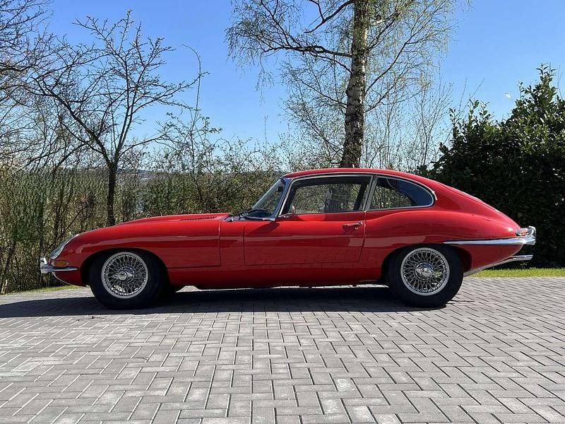 Gebraucht Jaguar E-Type 264 PS (194 kW) 1967 Rot Coupé