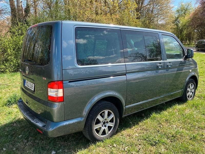Usata VW T5 174 CV (127 kW) 2006 Grigio Furgone