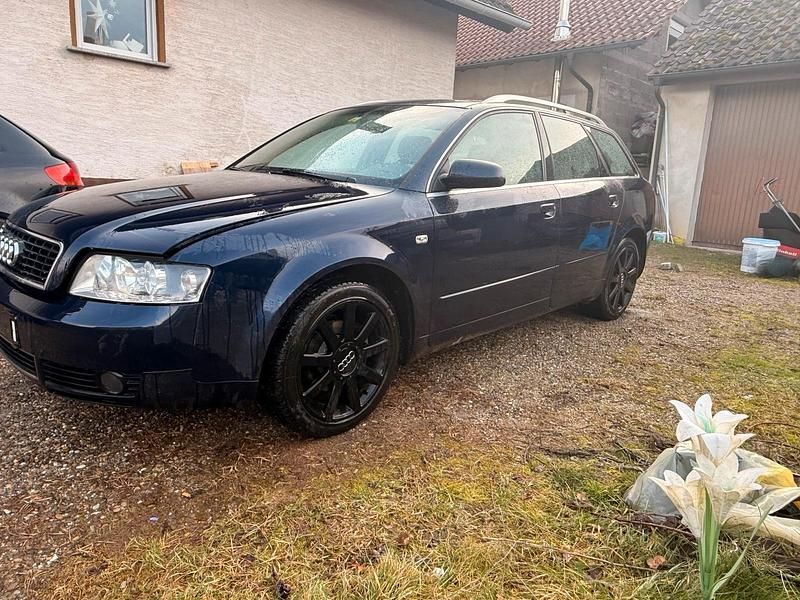 Gebraucht Audi A4 150 PS (110 kW) 2003 Blau Kombi