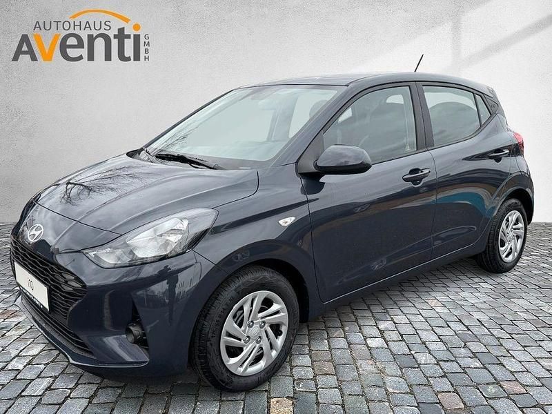 Gebraucht Hyundai i10 Select 63 PS (46 kW) 2025 Grau Kleinwagen