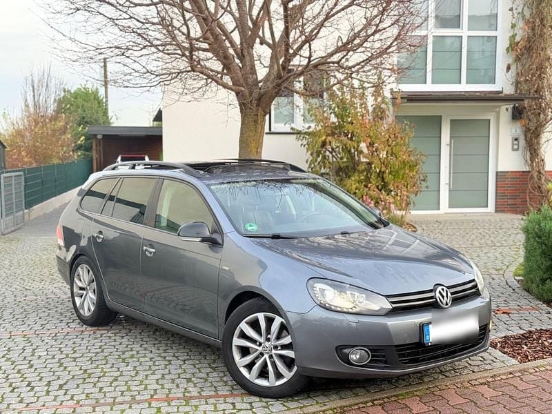 Grau Gebraucht 2012 VW Golf VII Match Kombi | 3.790 € (Guter Preis) - Bild 1/4