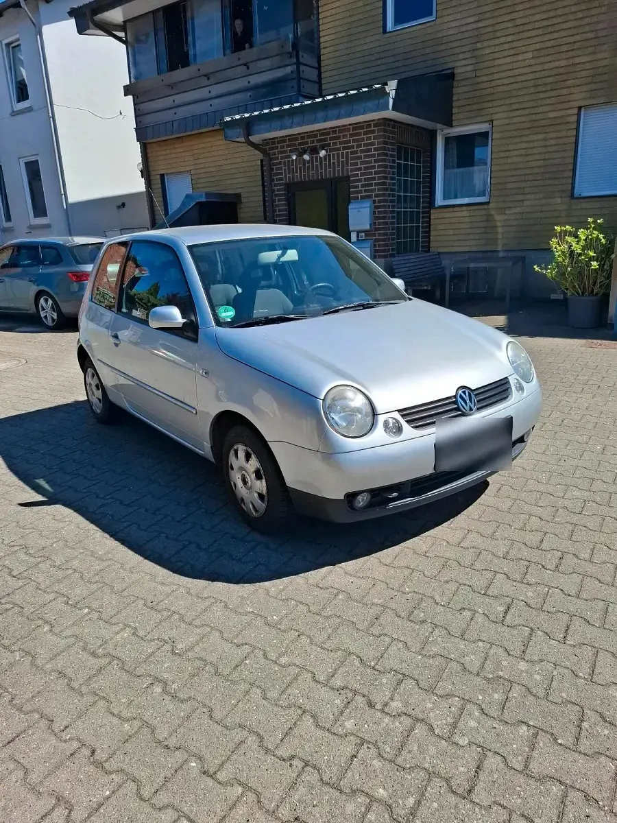Brugt VW Lupo 50 HK (36 kW) 2001 Sølv Hatchback