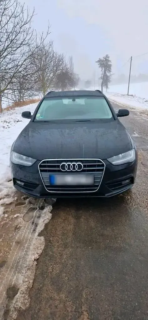 Gebraucht Audi A4 177 PS (130 kW) 2014 Schwarz Kombi