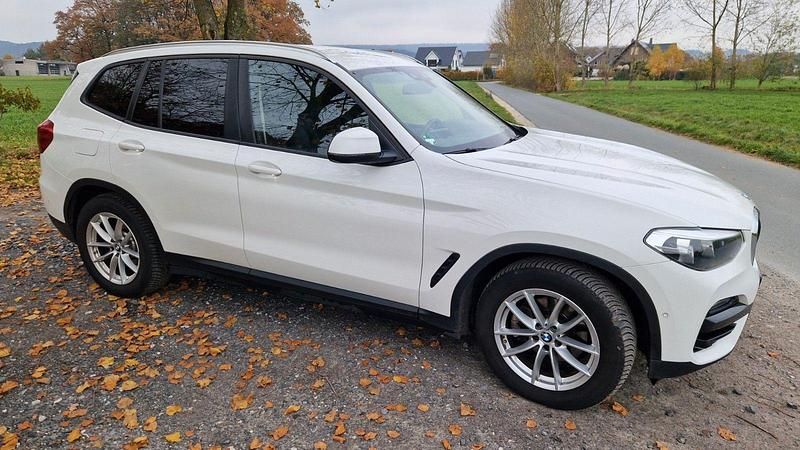 Gebraucht BMW X3 Advantage 190 PS (139 kW) 2021 Weiß SUV
