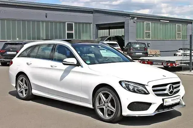 Gebraucht Mercedes C250 AMG line 204 PS (150 kW) 2016 Weiß Kombi