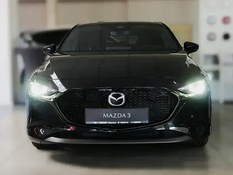 Gebraucht Mazda 3 Exclusive-Line 140 PS (102 kW) 2024 Jet black Limousine