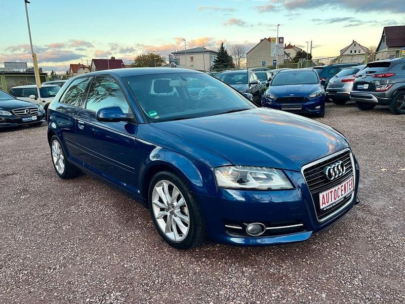 Blau Gebraucht 2010 Audi A3 Ambition Limousine | 7.000 € (Fairer Preis) - Bild 1/4