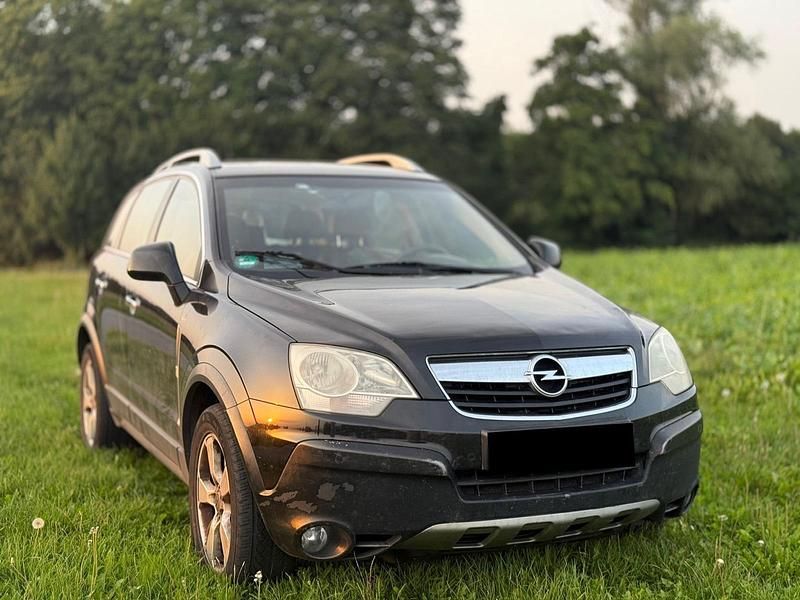 Schwarz Gebraucht 2007 Opel Antara SUV | 1.950 € (Guter Preis) - Bild 1/4