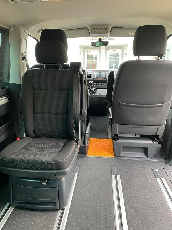 Gebraucht VW T6 Trendline 150 PS (110 kW) 2017 Schwarz Van