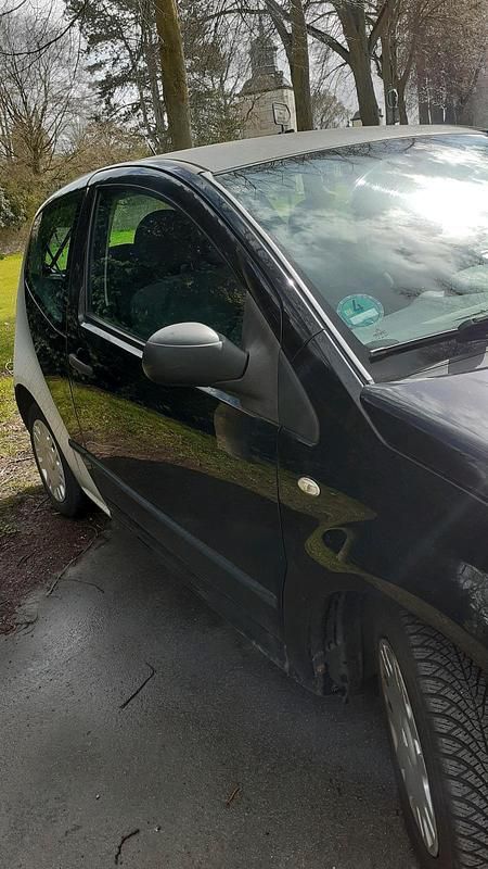 Gebraucht Citroën C2 60 PS (44 kW) 2005 Schwarz Kleinwagen