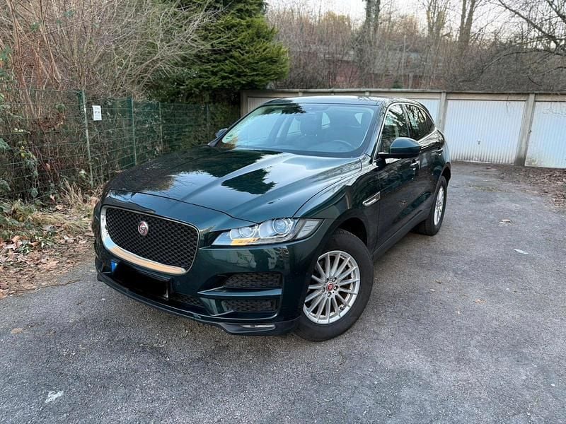 Gebraucht Jaguar F-Pace 179 PS (131 kW) 2017 Grün SUV