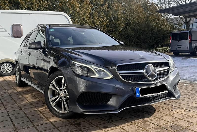 Gebraucht Mercedes E300 231 PS (169 kW) 2013 Grau Kombi