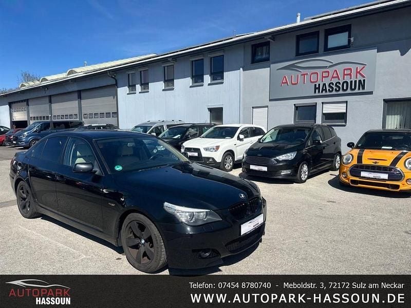 Gebraucht BMW 525 Sport Line 197 PS (144 kW) 2007 Schwarz Limousine