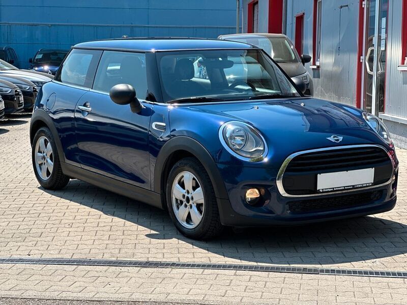 Blau Gebraucht 2017 Mini ONE Kleinwagen | 9.995 € (Fairer Preis) - Bild 1/4