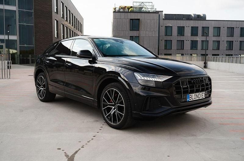 Schwarz Gebraucht 2019 Audi Q8 S-Line SUV | 58.500 € (Etwas zu teuer) - Bild 1/4